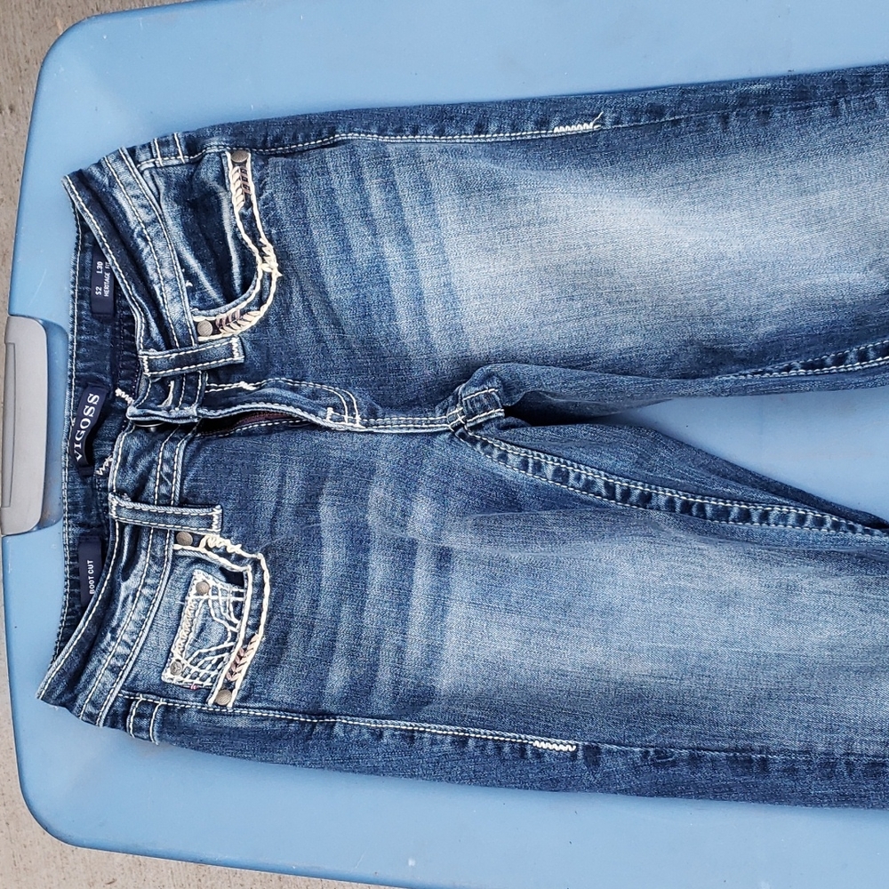 Vigoss Jeans. Size 2, L30. Heritage Fit. Boot cut.